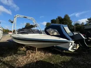 2001 Matrix Sorrento