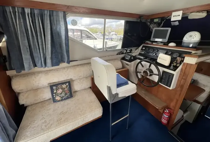 1986 Princess 30DS