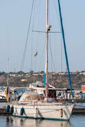 Grand Soleil 46