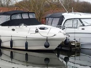 Rinker Fiesta Vee 342