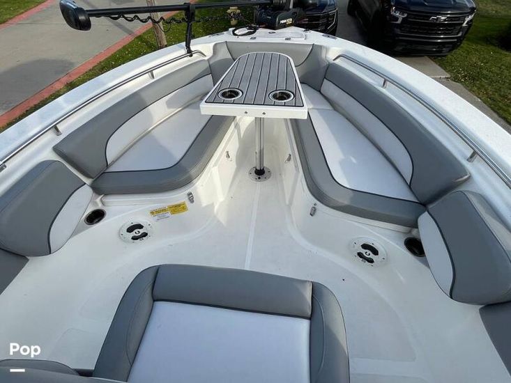 2022 Nauticstar 2302 legacy