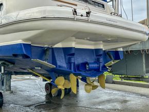 2001 Sealine F43 43