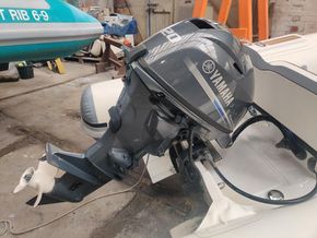 Sur Marine ST330  - Engine