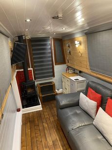 50ft Cruiser stern narrow boat