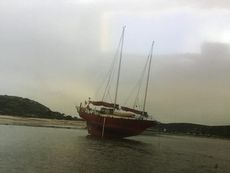 Sampson C-Quence, Ferro Ketch