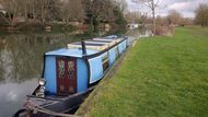 Much-loved 45' Oxford houseboat