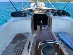 2018 Bavaria Cruiser 37 10