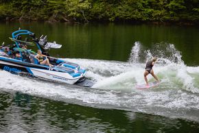 Malibu 24 MXZ