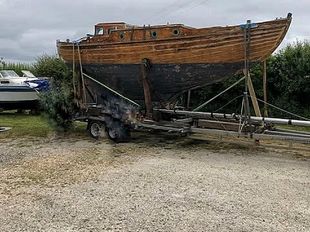 Lymington Slipway 5 tonner 1954 Project