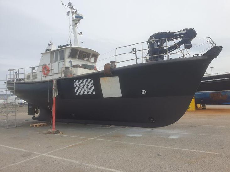 15M WORKBOAT WITH CRANE AND ADDITIONAL RIB FOR SALE