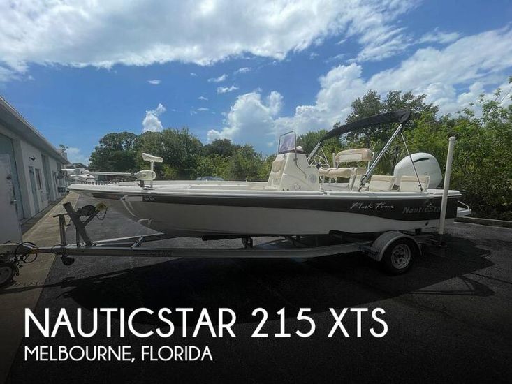 2018 Nauticstar 215 xts