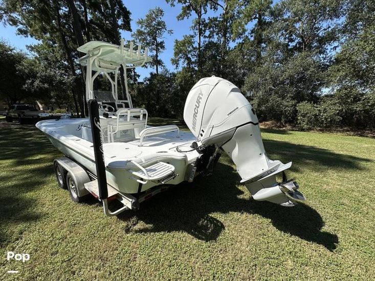 2013 Yellowfin 24 bay boat