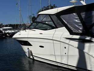2017 Sea Ray 320