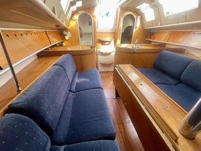 1990 Beneteau First 32s5 16