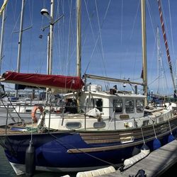 1976 Fisher 37
