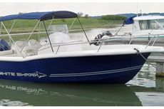 2007 White Shark 205 WA
