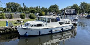 Broom 30