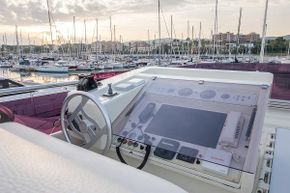 Ferretti 70 Siroco_Yacht_Brokers