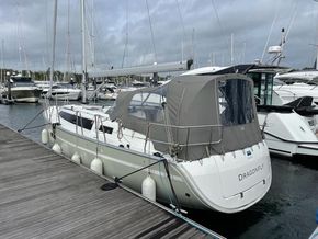 2015 Bavaria Cruiser 37 4