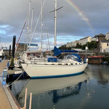 Rival 38 Ocean Cruiser