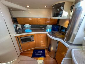 2001 Fairline Targa 40 23