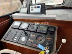36ft by 11ft Dutch cruiser centred cockpit