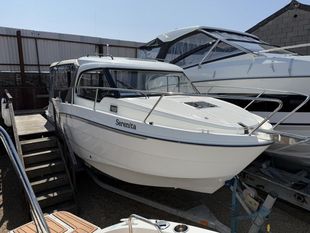 2023 Beneteau Antares 8