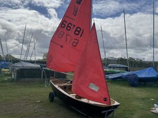 Mirror Dinghy