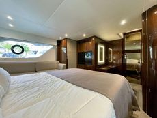 2018 Fairline Squadron 53
