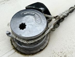 Princess 35  - Windlass
