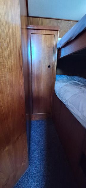 Second cabin