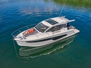 2024 Sealine C335