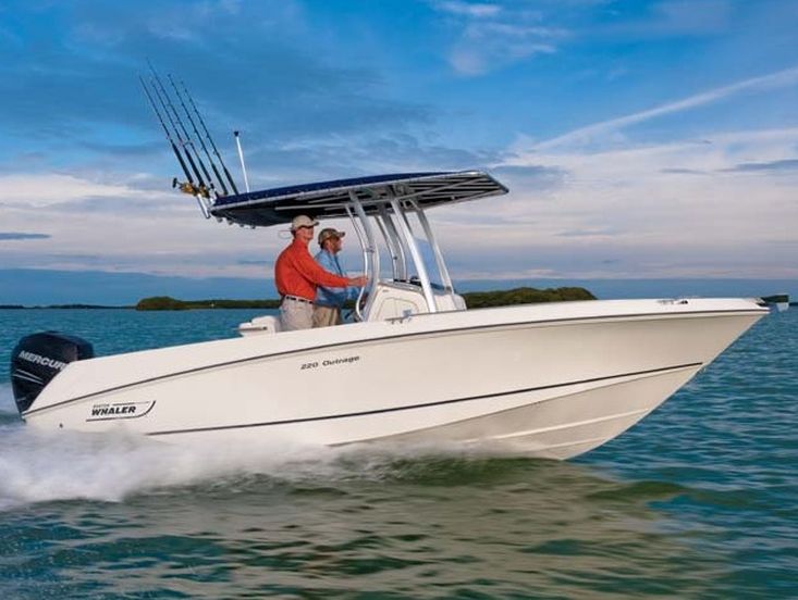 Boston Whaler - 220 Outrage