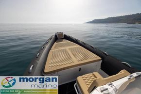 Highfield Sport 800 aluminium RIB - bow cushions