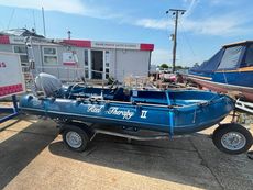 2015 Whaly 435