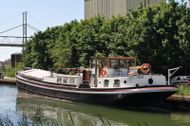 28mx5m Boot Luxe-Motor Spacious conversion