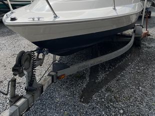 Bayliner 1952 Capri 