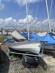 Solo Sailing Dinghy