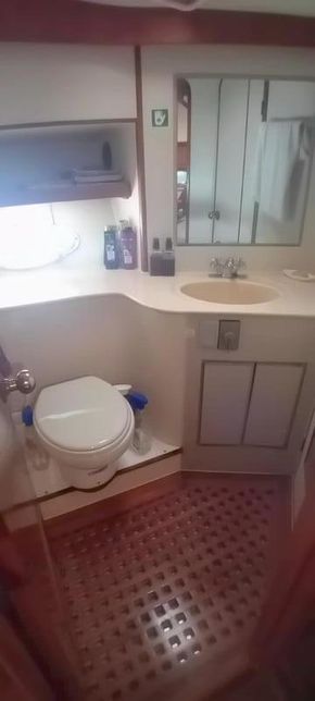 Forrard Guest Shower Room