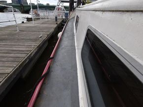 Dutch Barge 20m with London mooring  - Side Deck