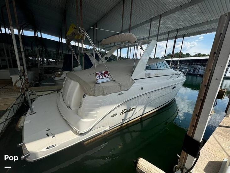 2005 Rinker fiesta vee 300