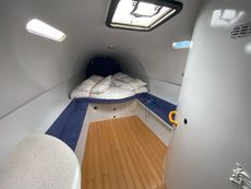 2007 Wave Piercer Speed Boat