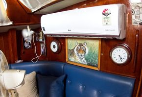 Saloon Air Con