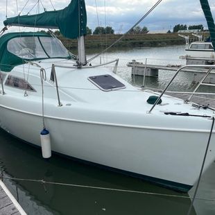 2003 Hunter Channel 27