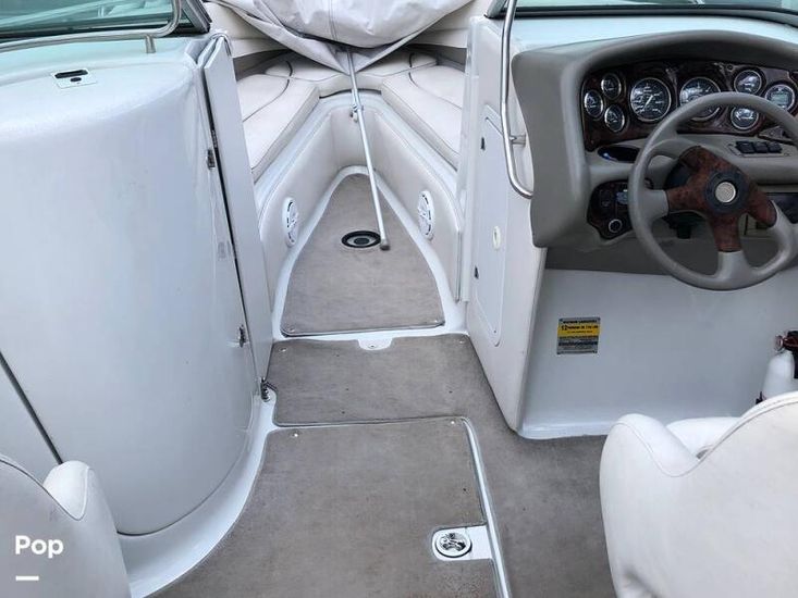 2003 Crownline 230 br