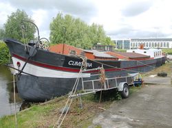 “Unique Groninger Klipper – Fully Restored Classic with New Engine”