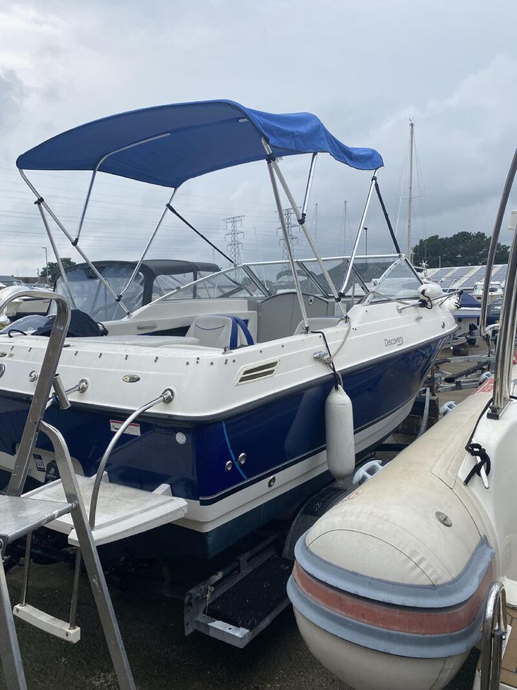 Price reduced 2007 Bayliner 192 Discovery motor boat