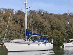 Oyster Yachts 435