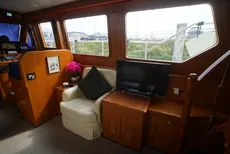 2005 Four Winns Horizon 240