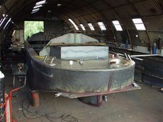 Widebeam Liveaboard - Leeds Liverpool Short Boat style 83% scale